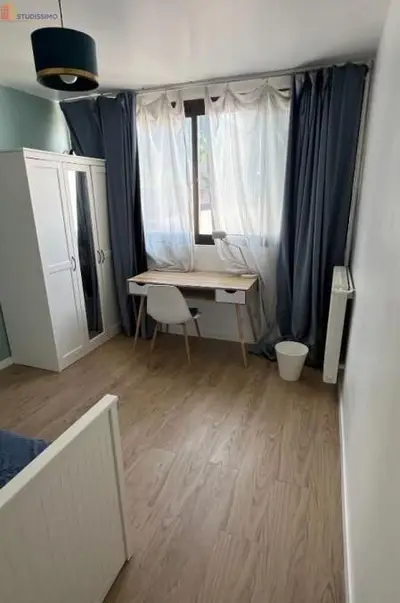 Studio à Massy