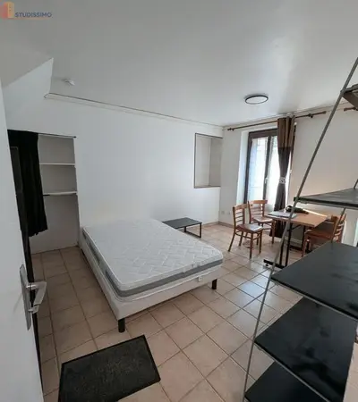 Studio à Longjumeau