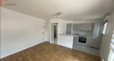 Studio à Étréchy