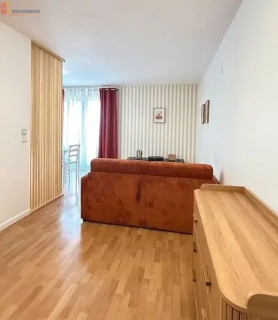 Studio à Massy