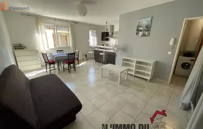 Studio à Pertuis