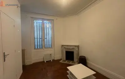 Studio à Angerville