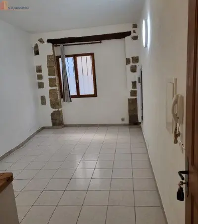 Studio à Pertuis