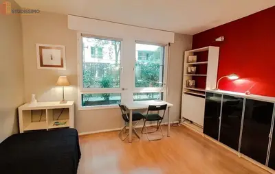 Studio à Suresnes