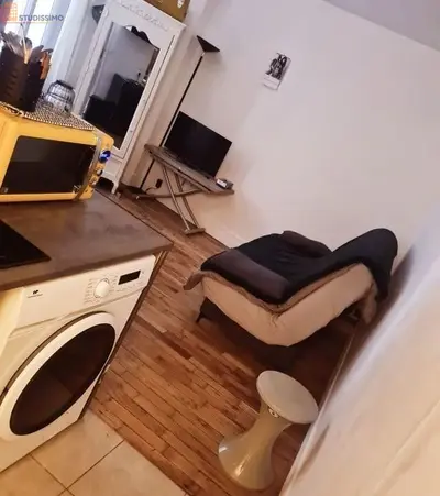 Studio à Clichy