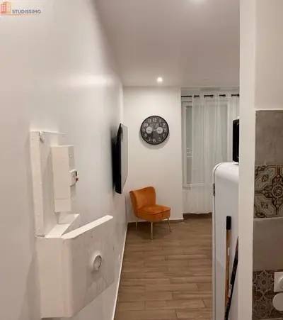 Studio à Clichy