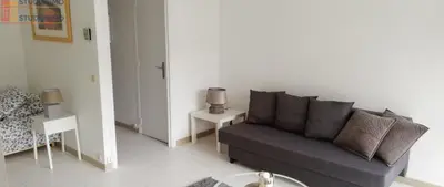 Studio à Courbevoie