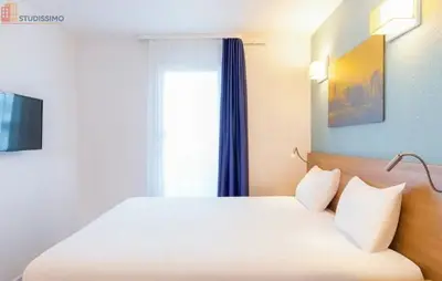 Studio à Courbevoie