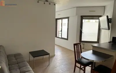 Studio à Levallois-Perret