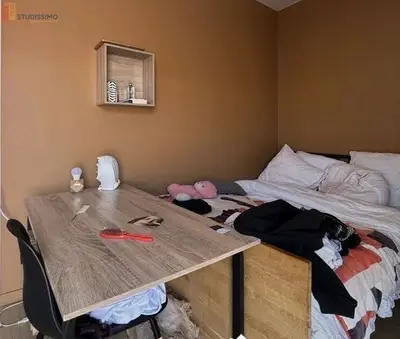 Studio à Clichy