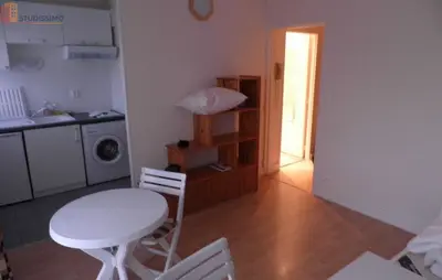 Studio à Courbevoie
