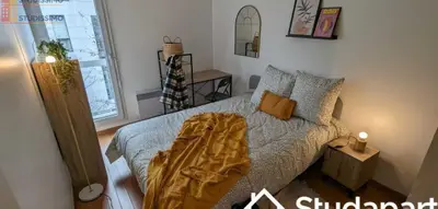 Studio à Suresnes