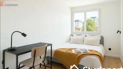 Studio à Clichy