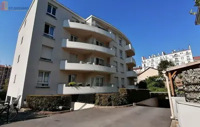 Studio à Asnières-sur-Seine