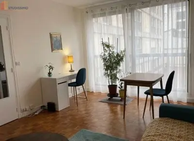 Studio à Asnières-sur-Seine