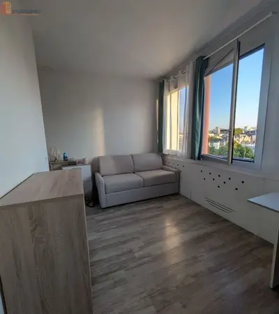 Studio à Vanves