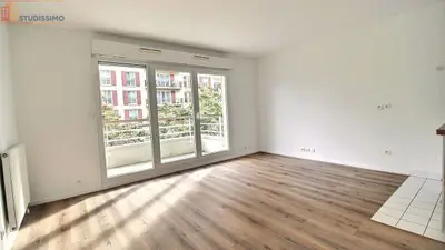 Studio à Courbevoie