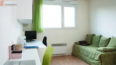 Studio à Sèvres