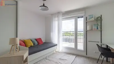Studio à Suresnes
