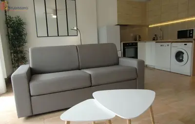 Studio à Courbevoie
