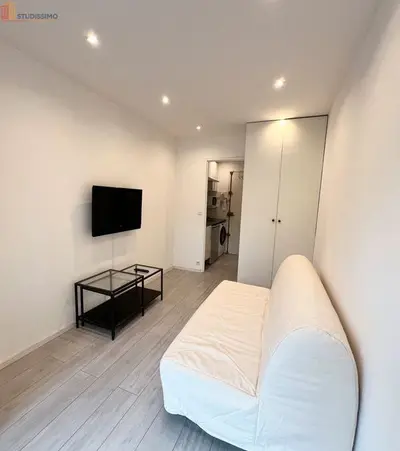 Studio à Neuilly-sur-Seine