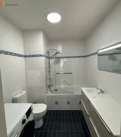 Studio à Suresnes