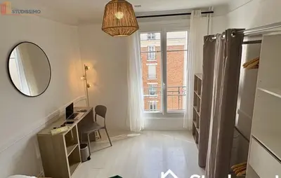 Studio à Courbevoie