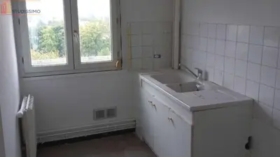 Studio à Paron
