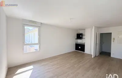 Studio à Sens