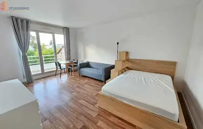 Studio à Issy-les-Moulineaux