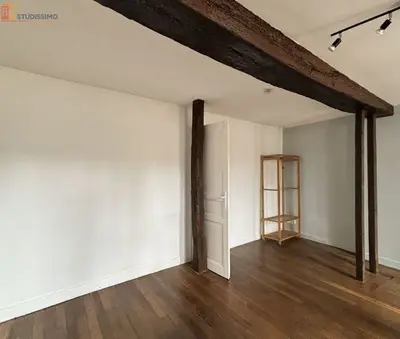 Studio à Auxerre
