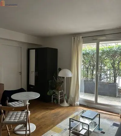 Studio à Levallois-Perret