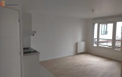 Studio à Suresnes