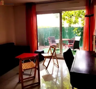 Studio à Courbevoie
