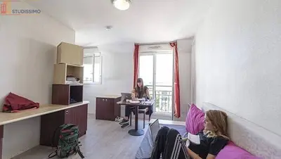 Studio à Issy-les-Moulineaux
