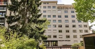 Studio à Courbevoie
