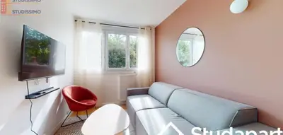 Studio à L'Île-Saint-Denis