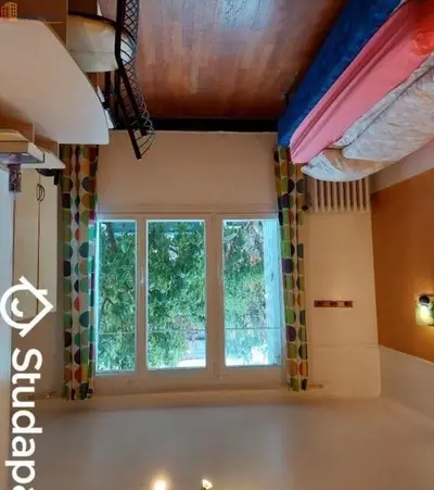 Studio à Stains