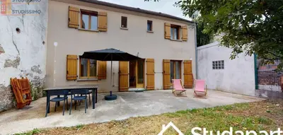 Studio à Romainville