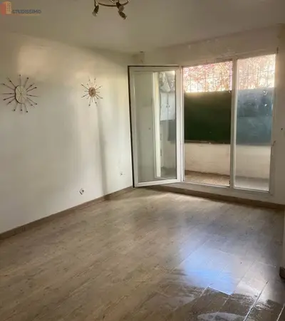 Studio à Villepinte