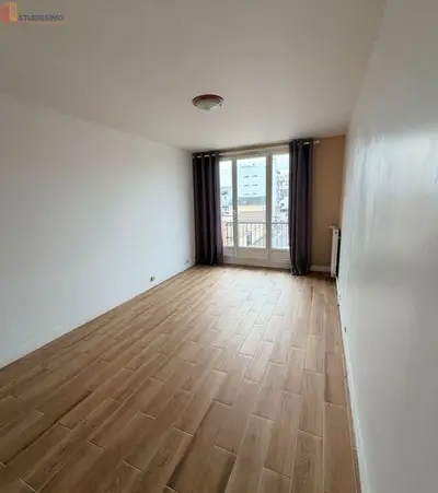 Studio à Drancy