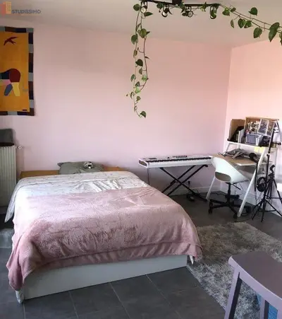 Studio à Montreuil