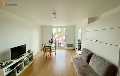 Studio à Cergy