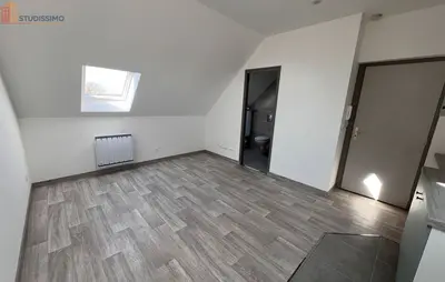 Studio à Éragny