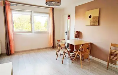 Studio à Jouy-le-Moutier