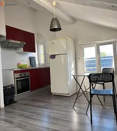 Studio à Beauchamp
