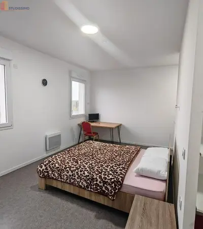 Studio à Chars