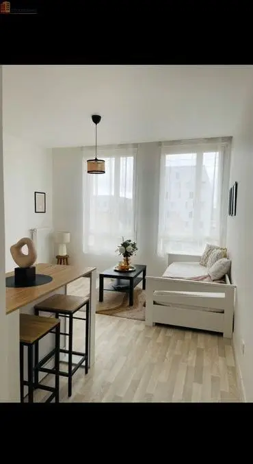 Studio à Cergy