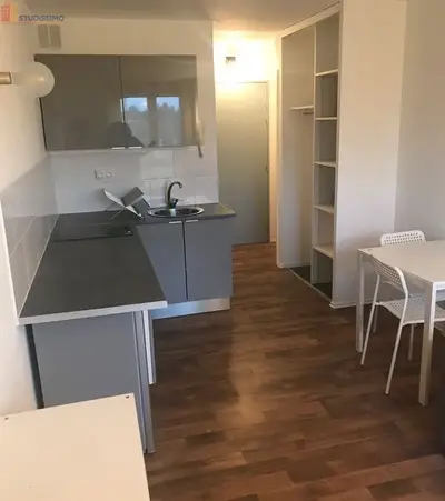 Studio à Cergy