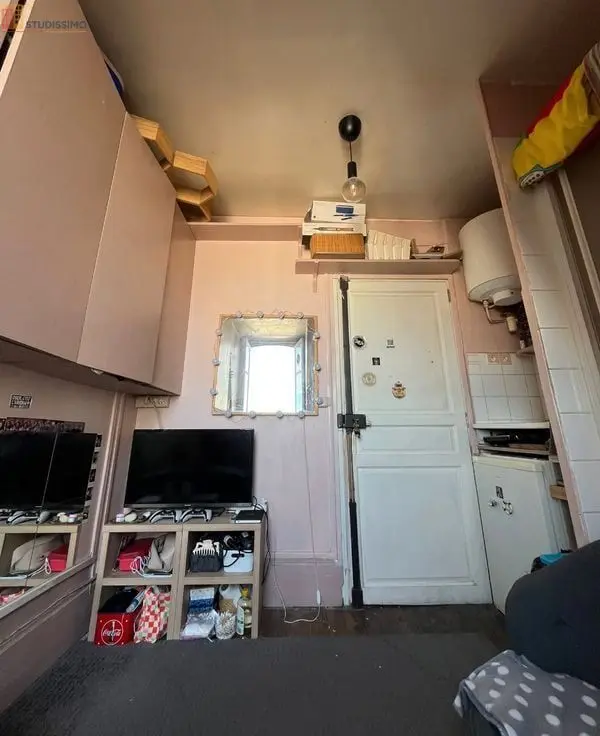 Studio 7m² Paris 10e - Étage élevé, lumineux - Photo 10